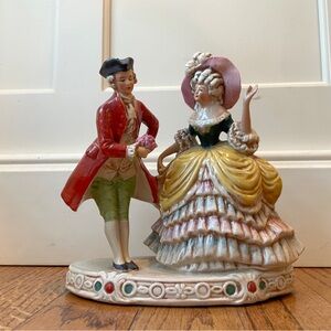 Antique German GDR 7.5" Porcelain "Pair of Lovers" Statue/Figurine- RARE